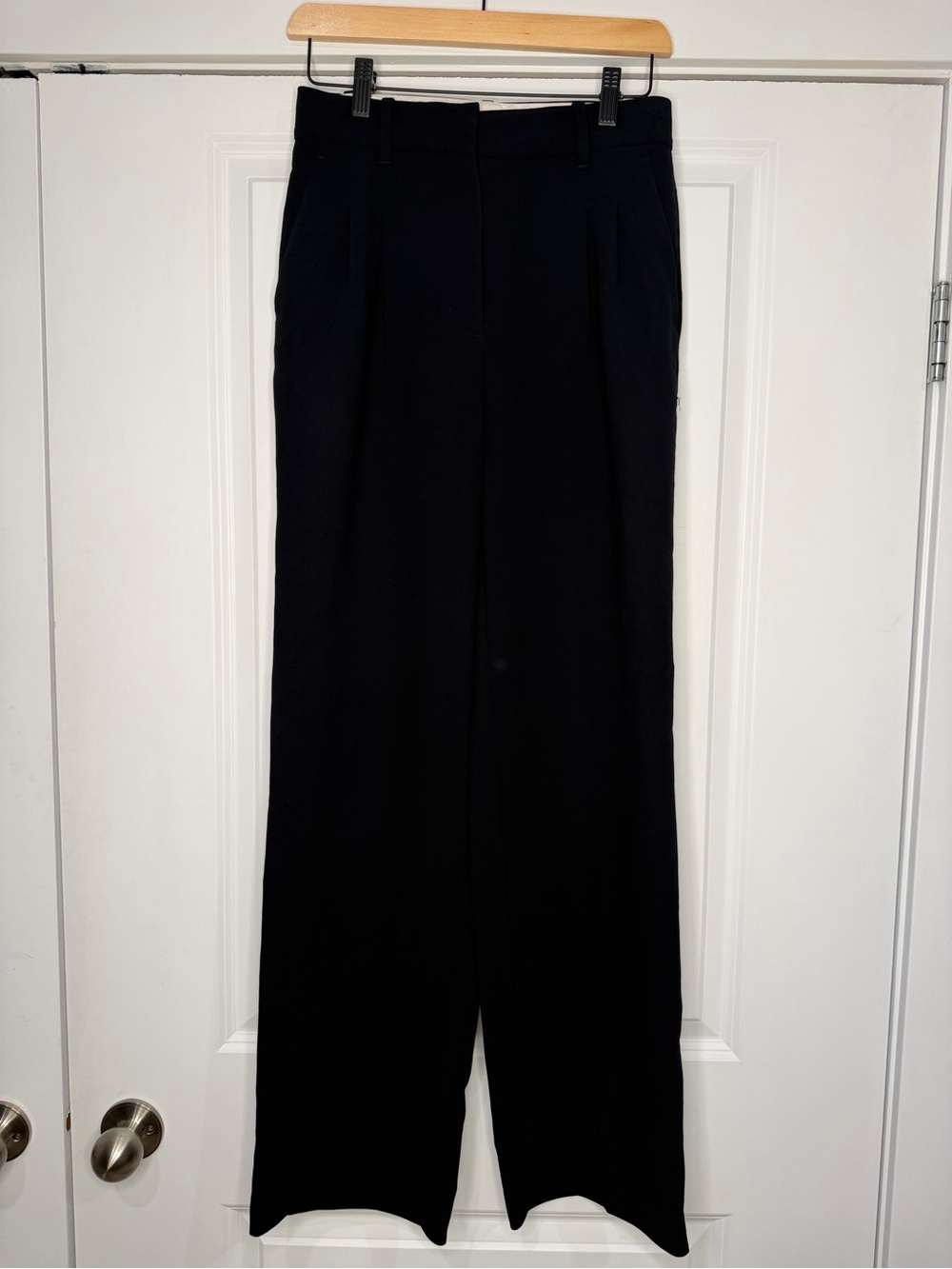 Aritzia black effortless pants